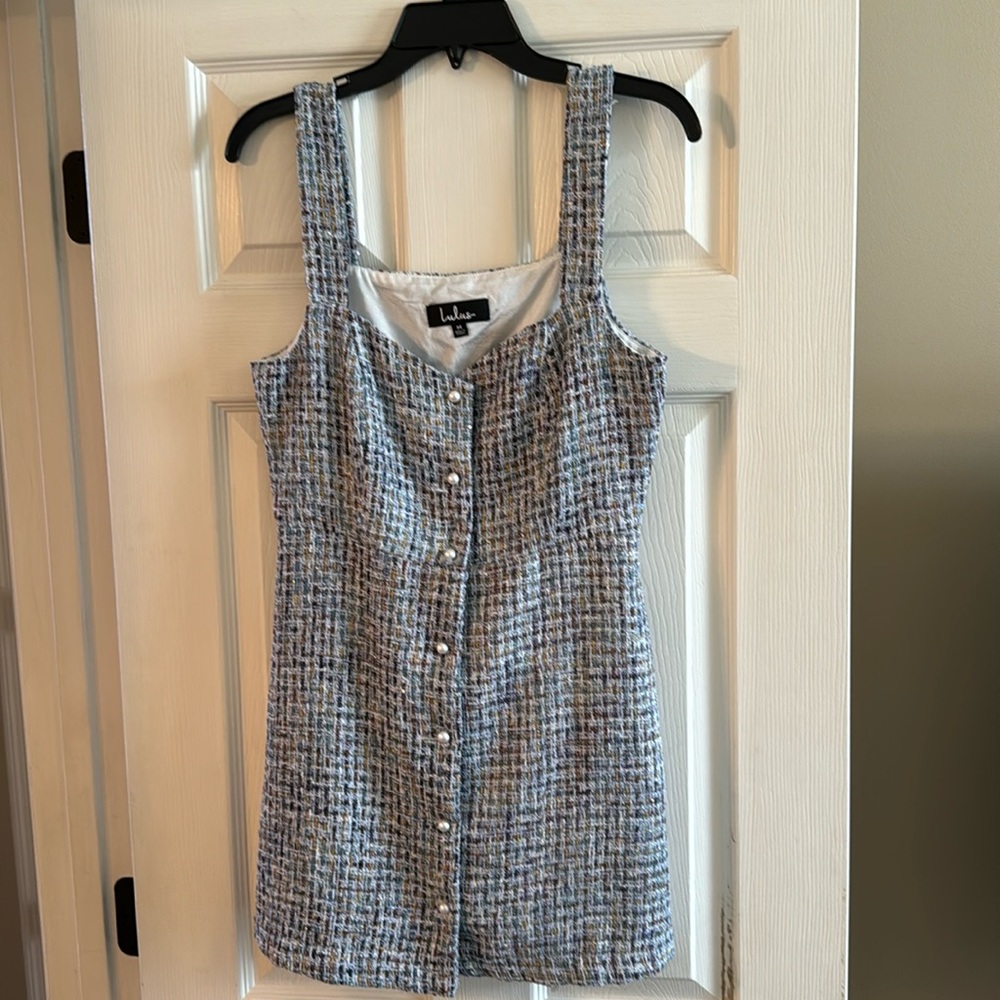 Lulus tweed Mini dress with pockets. Size M.